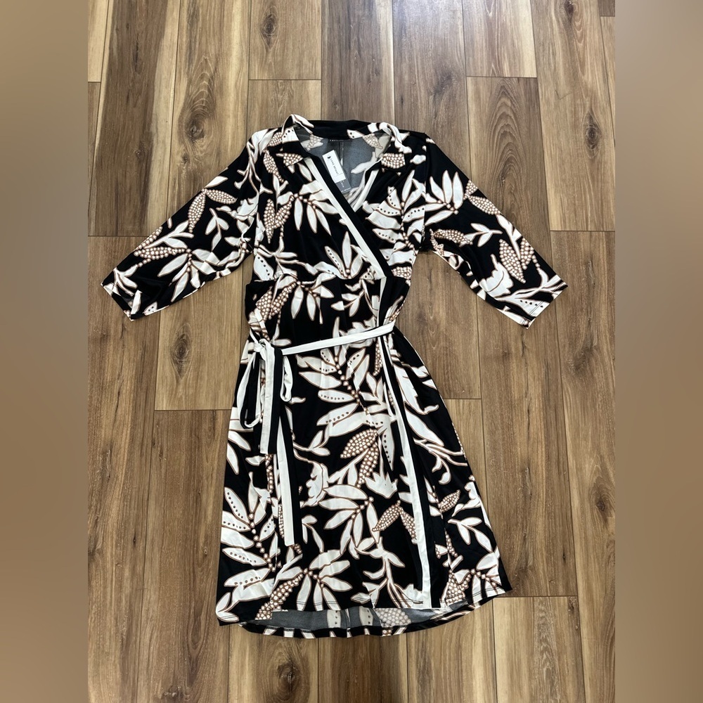Lane Bryant womens floral 3/4 sleeve faux wrap jersey midi dress size 22/24 NWT - Picture 2 of 6